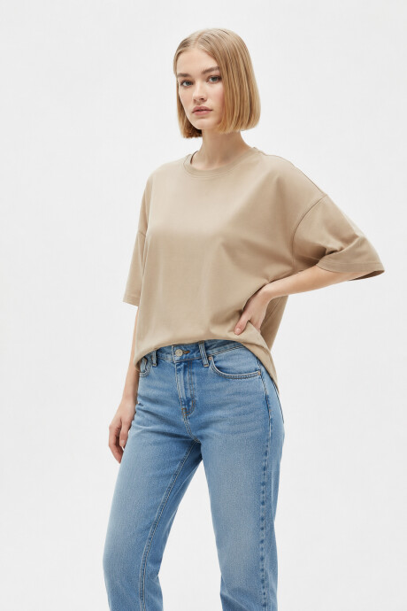 Remera Cervy Taupe Claro