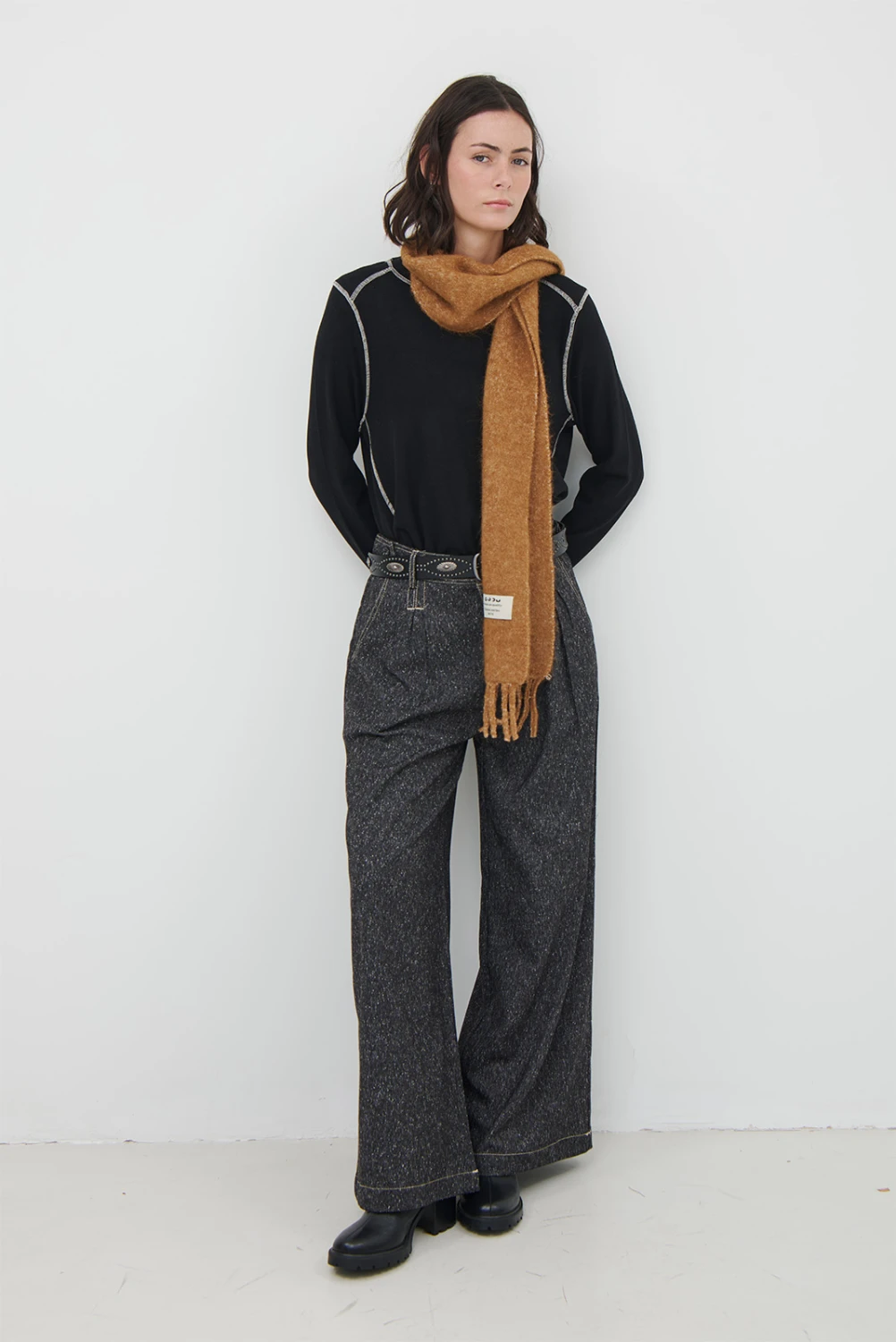 PANTALON MINI ESPIGA