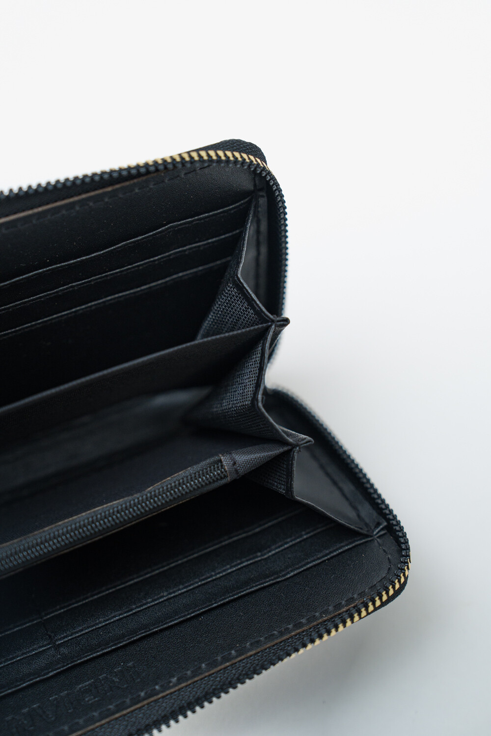 Billetera Riki Negro