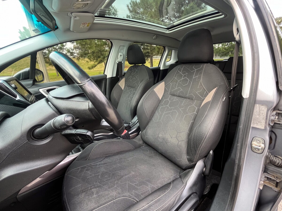 Peugeot 2008 Active 1.2| Permuta / Financia Peugeot 2008 Active 1.2| Permuta / Financia