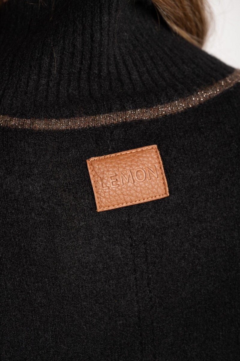 Polera Combinada Negro