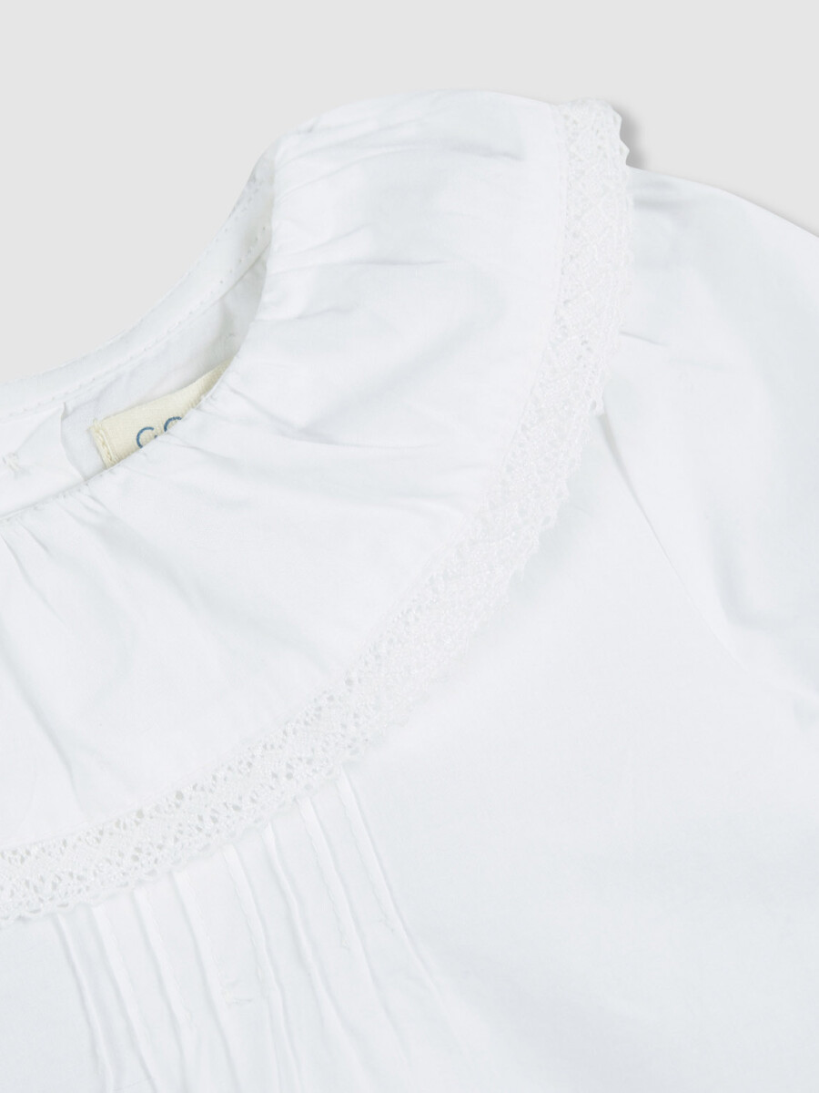 Blusa Tira Bordada En Volante Del Cuello Blanco