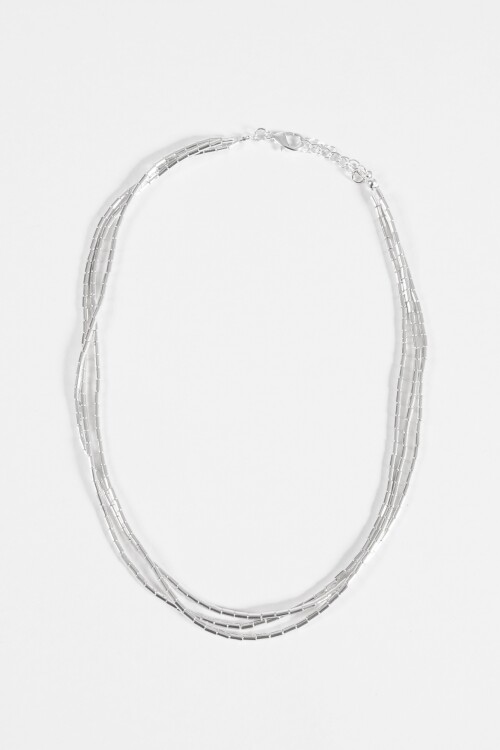 Collar triple cuentas metalicas plateado