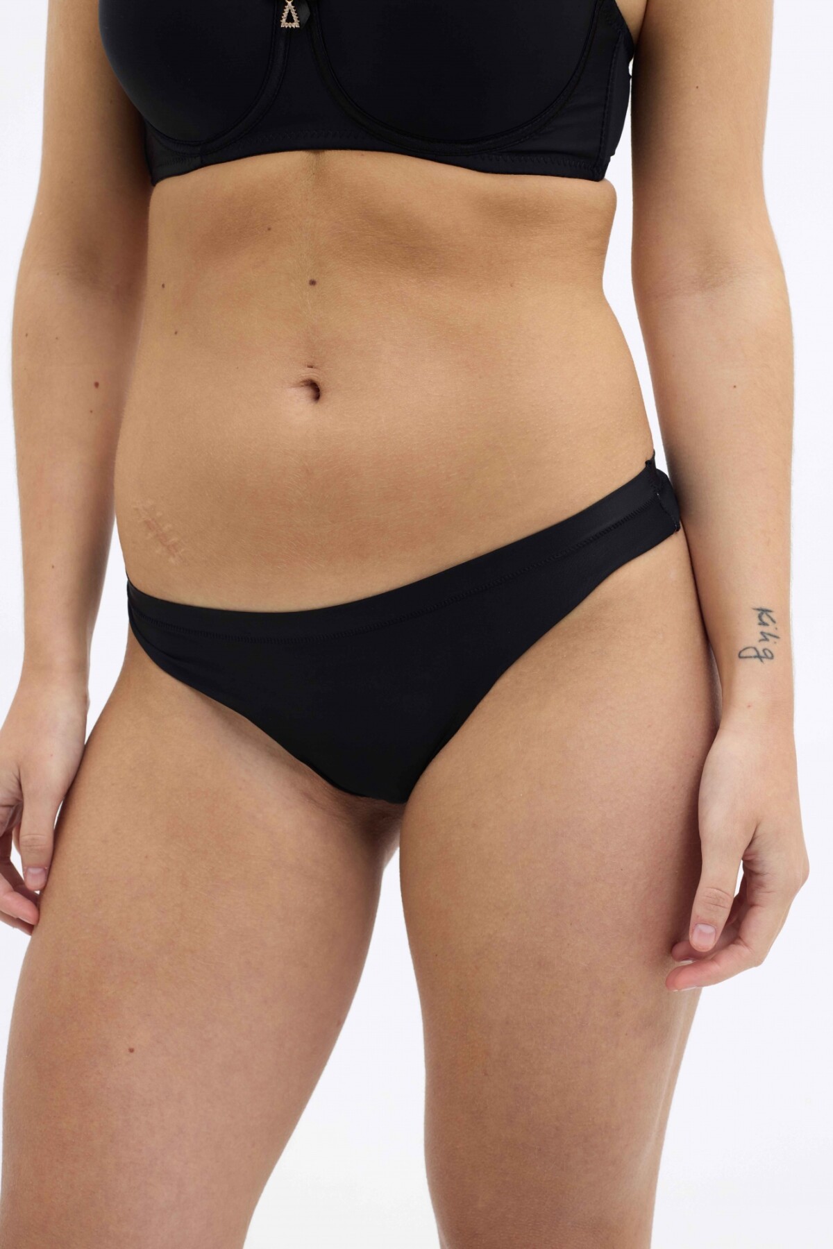 Bikini Priscila Negro