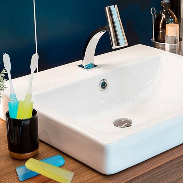 ESTUCHE PARA CEPILLO DE DIENTES COLORES SURTIDOS ESTUCHE PARA CEPILLO DE DIENTES COLORES SURTIDOS