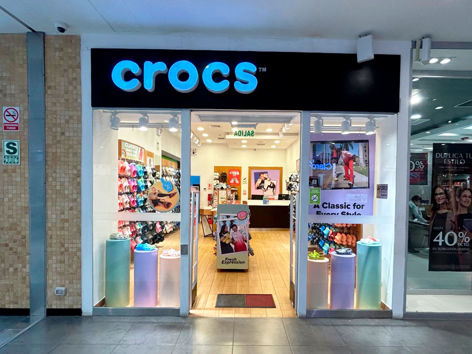 Crocs - El Quinde Shopping Plaza