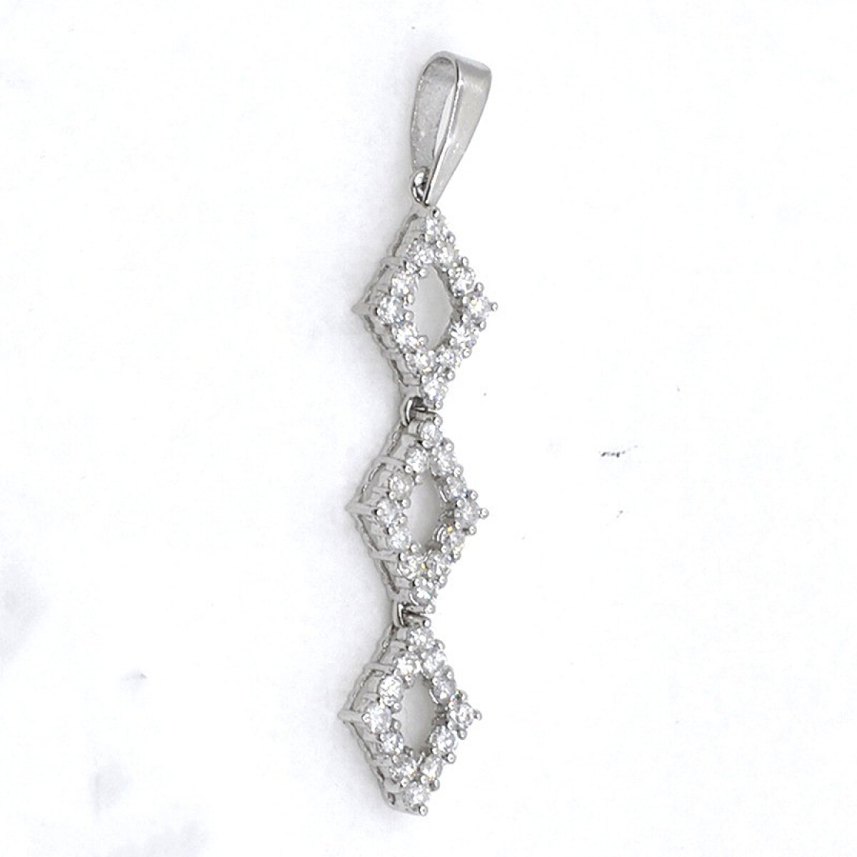 Colgante En Oro 18K Blanco Y Brillantes 