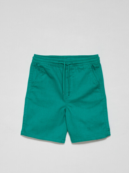 Bermuda casual con lavado Verde