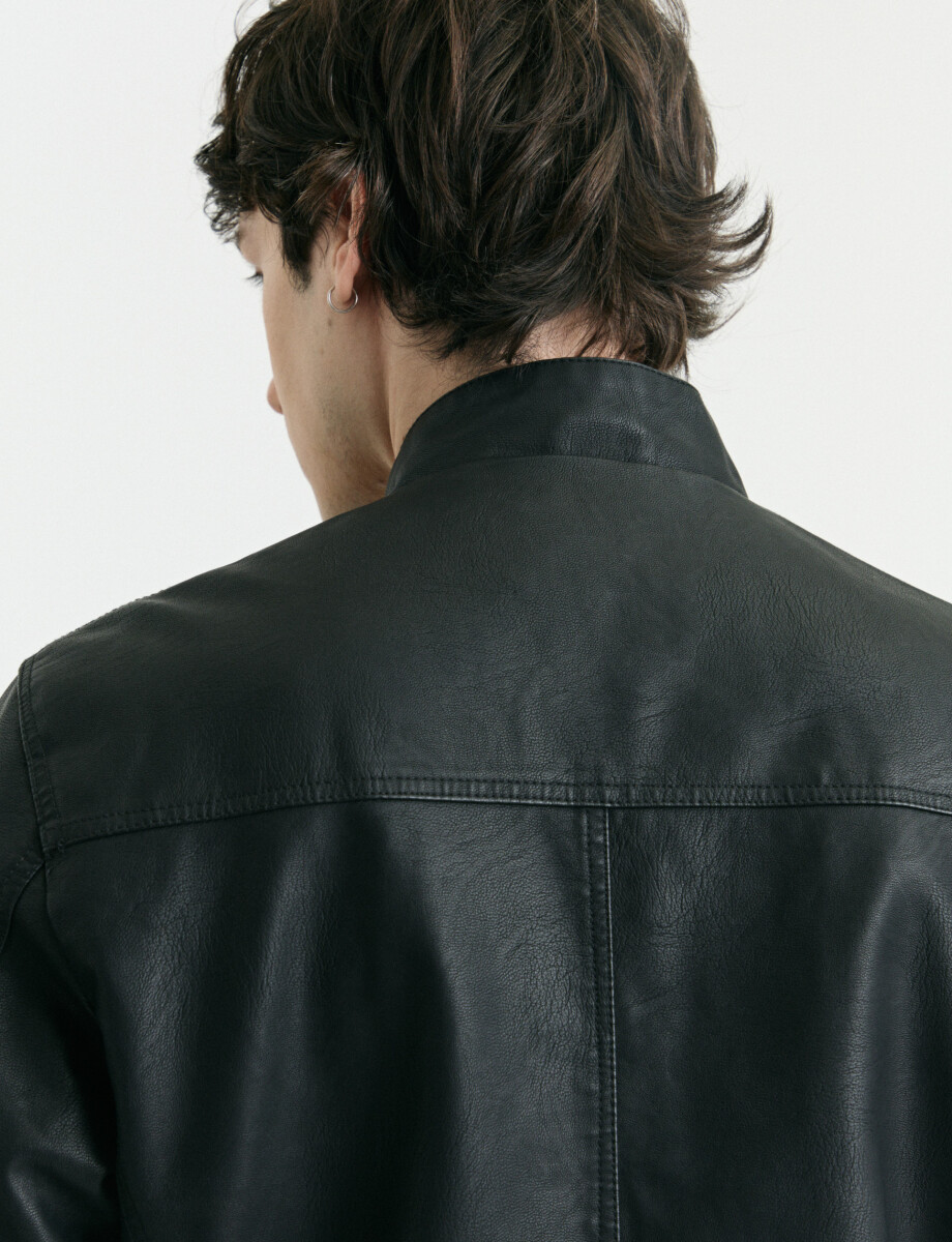 300667 CAMPERA HARRY Negro