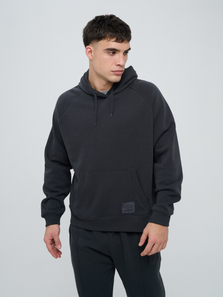 CANGURO RLXD Umbro Hombre 002