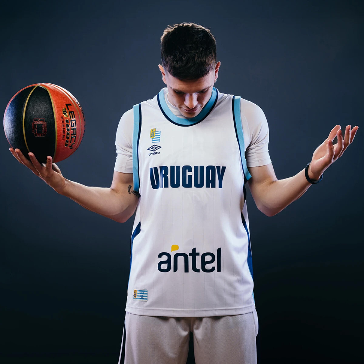 Camiseta de Hombre Umbro Basket Uruguay Alternativo Umbro - Blanco 