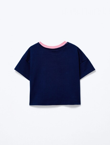 CAMISETA INFANTIL CON ESTAMPA AZUL