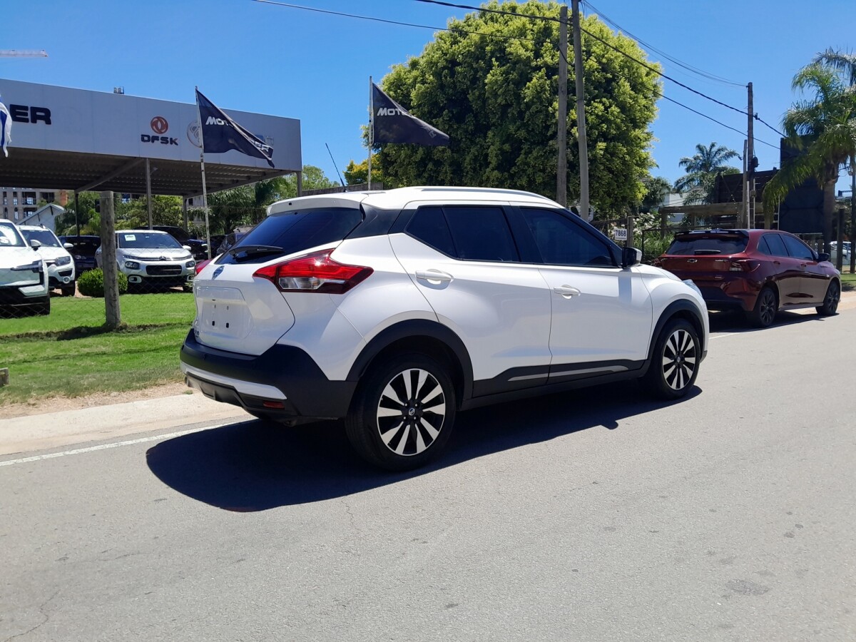 Nissan Kicks 1.6 Exclusive CVT | Permuta / Financia Nissan Kicks 1.6 Exclusive CVT | Permuta / Financia