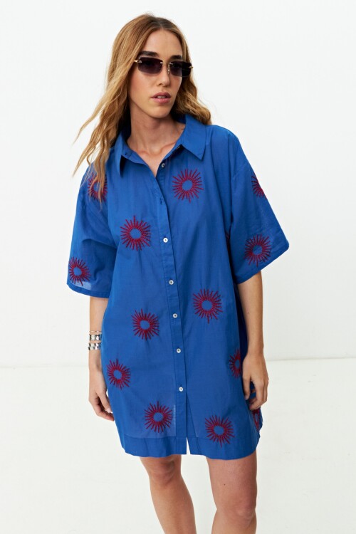 Túnica bordada azul