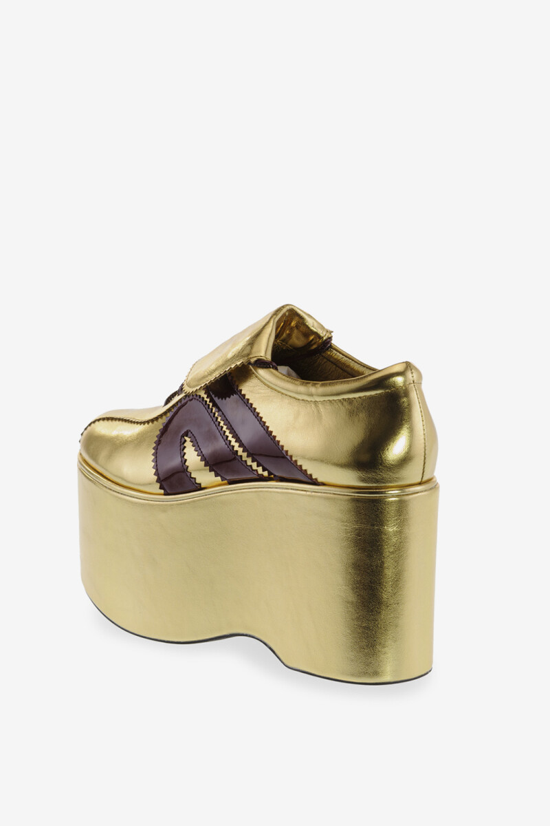 PLATAFORMA UPSCALE Oro