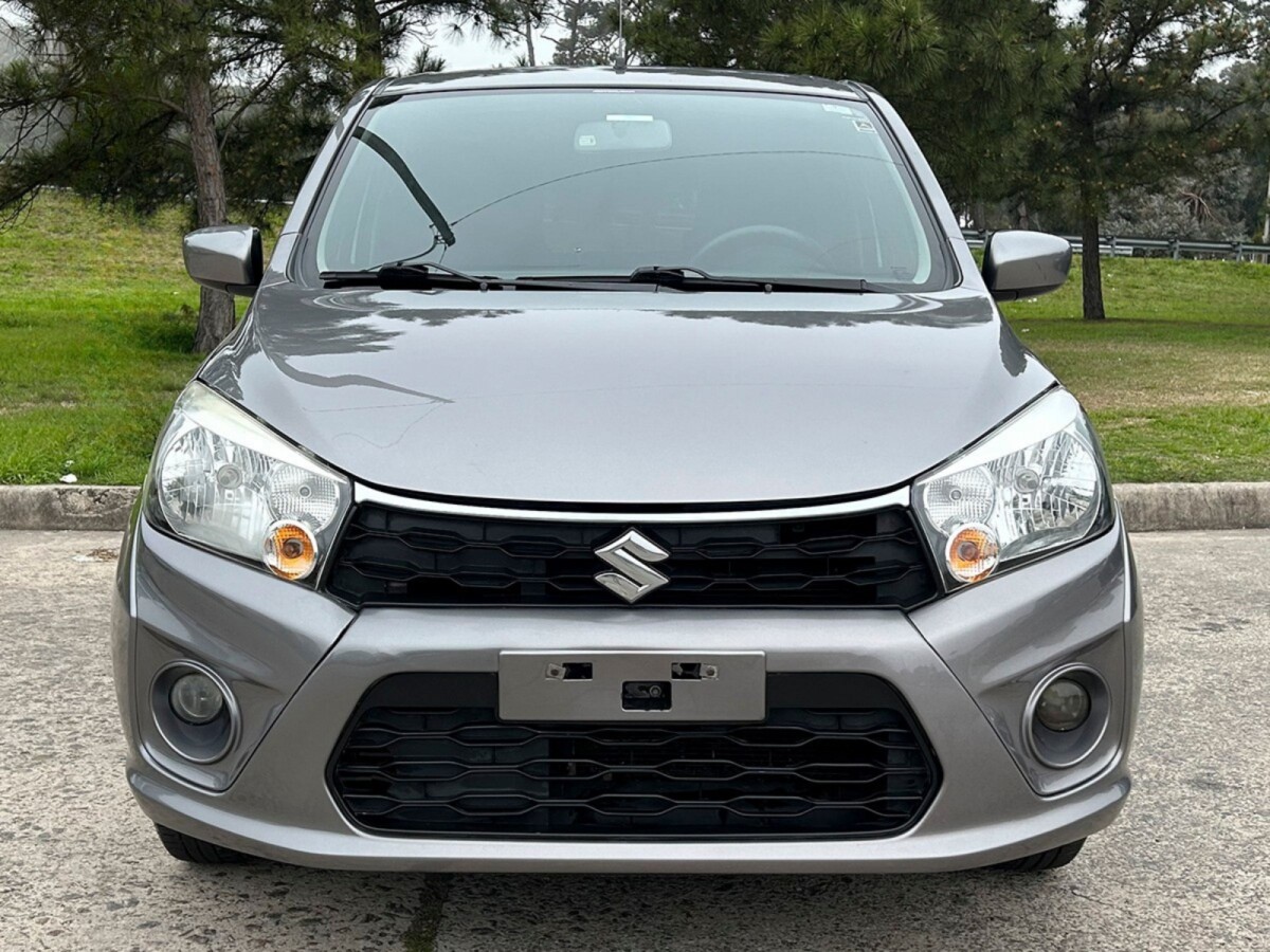 Suzuki Celerio GL EXCELENTE ESTADO! | Permuta / Financia Suzuki Celerio GL EXCELENTE ESTADO! | Permuta / Financia