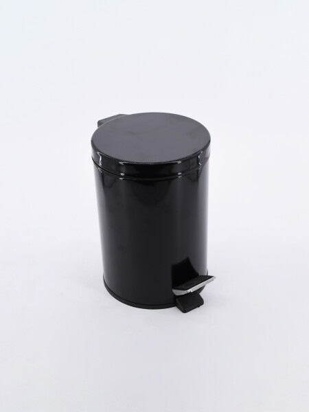 PAPELERA CON PEDAL NEGRO