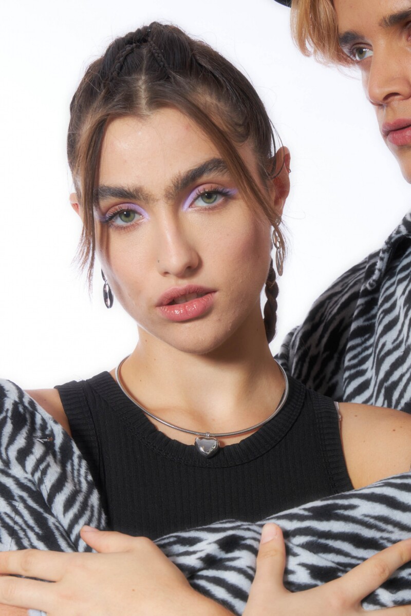 Collar choker dije corazón plateado