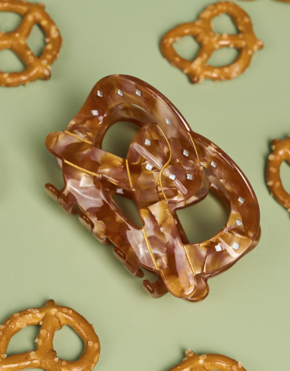 Broche Pretzel Foodie 