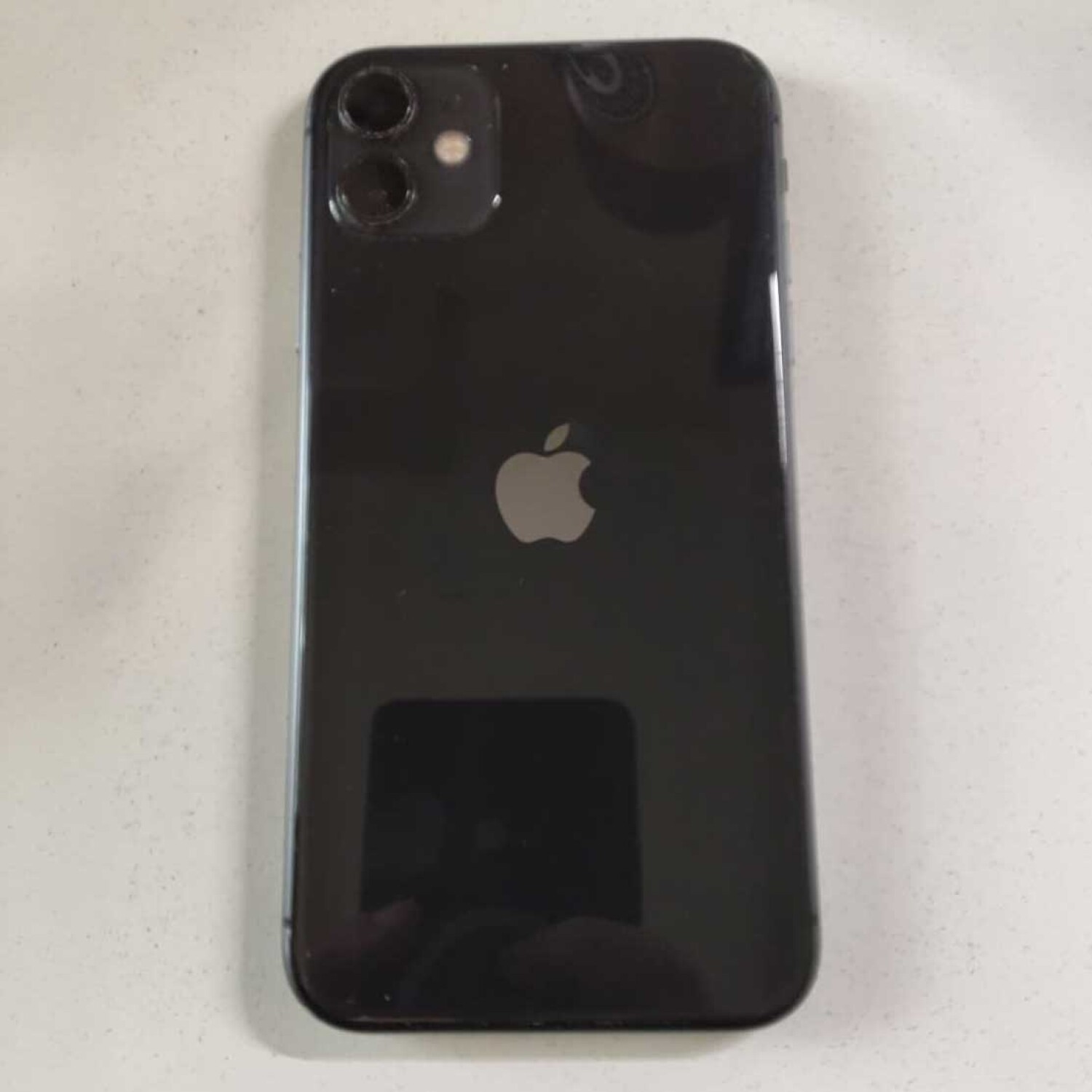 iPhone 11 128GB - Black — denuevo