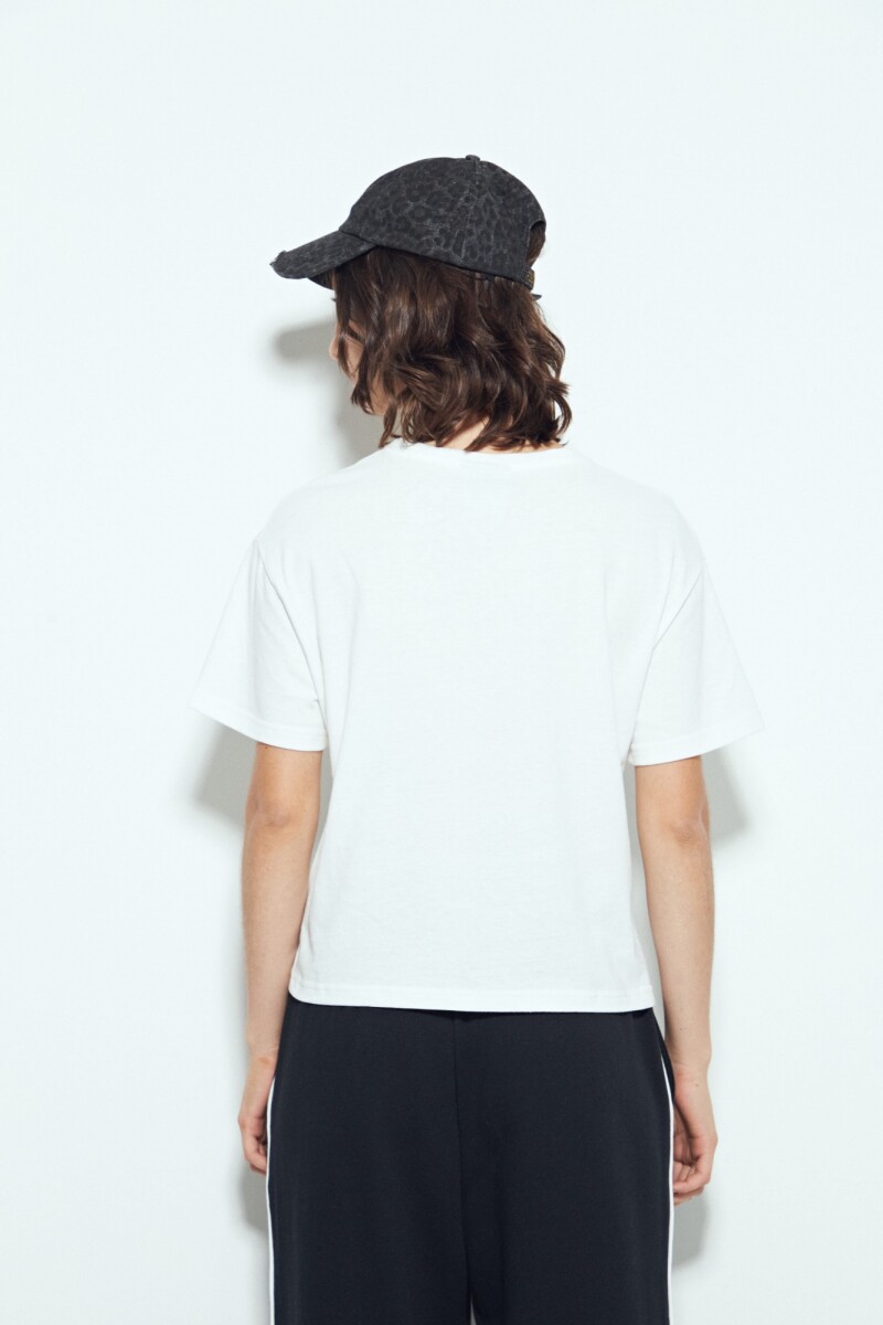 REMERA TARUMÁ Blanco