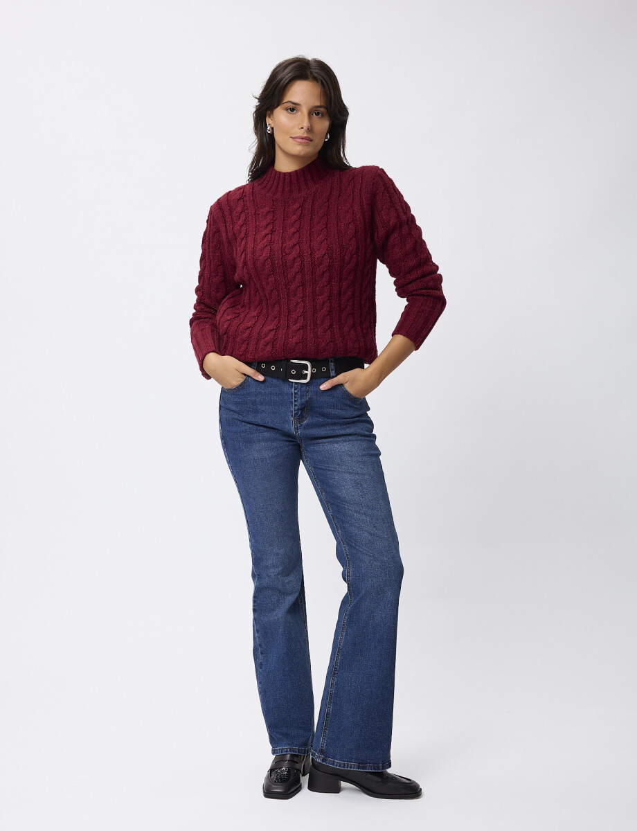 Sweater ochos bordo