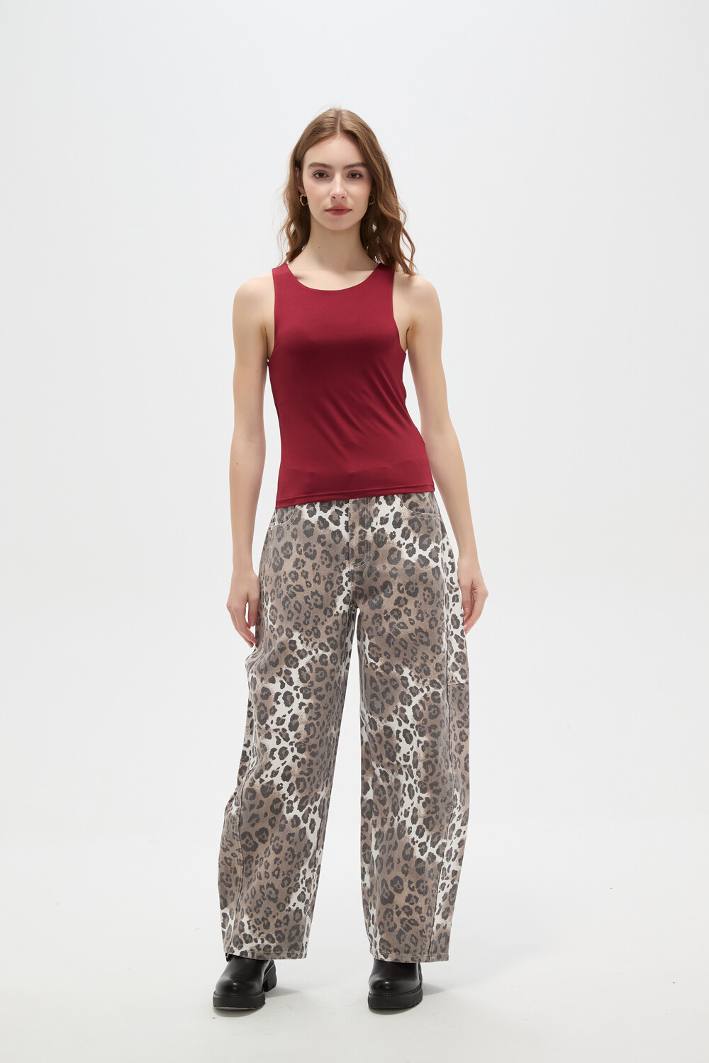 Musculosa Onesti Cereza Oscuro