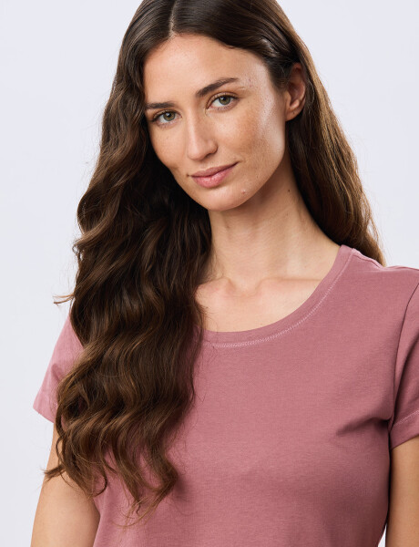 REMERA BÁSICA DE ALGODÓN Rosa Oscuro