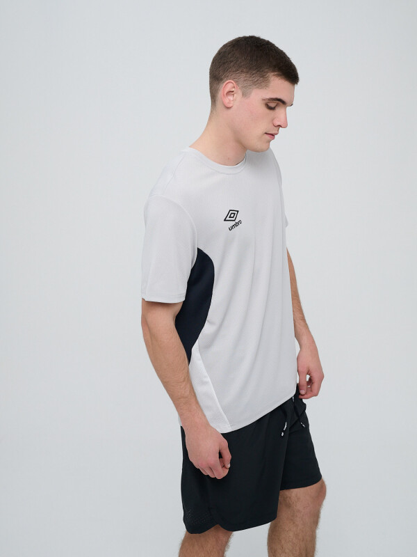 REMERA VANT Umbro Hombre 005