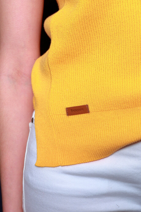 Musculosa Zoe Amarillo