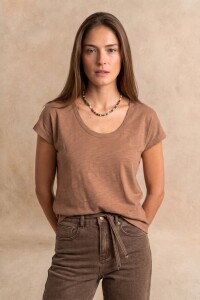 Remera Algodón Flame Mocha