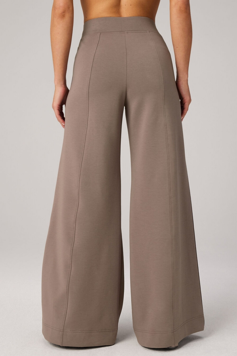 Pantalón Elevated Track Pant Mujer Desert Shadows/Dark Sienna