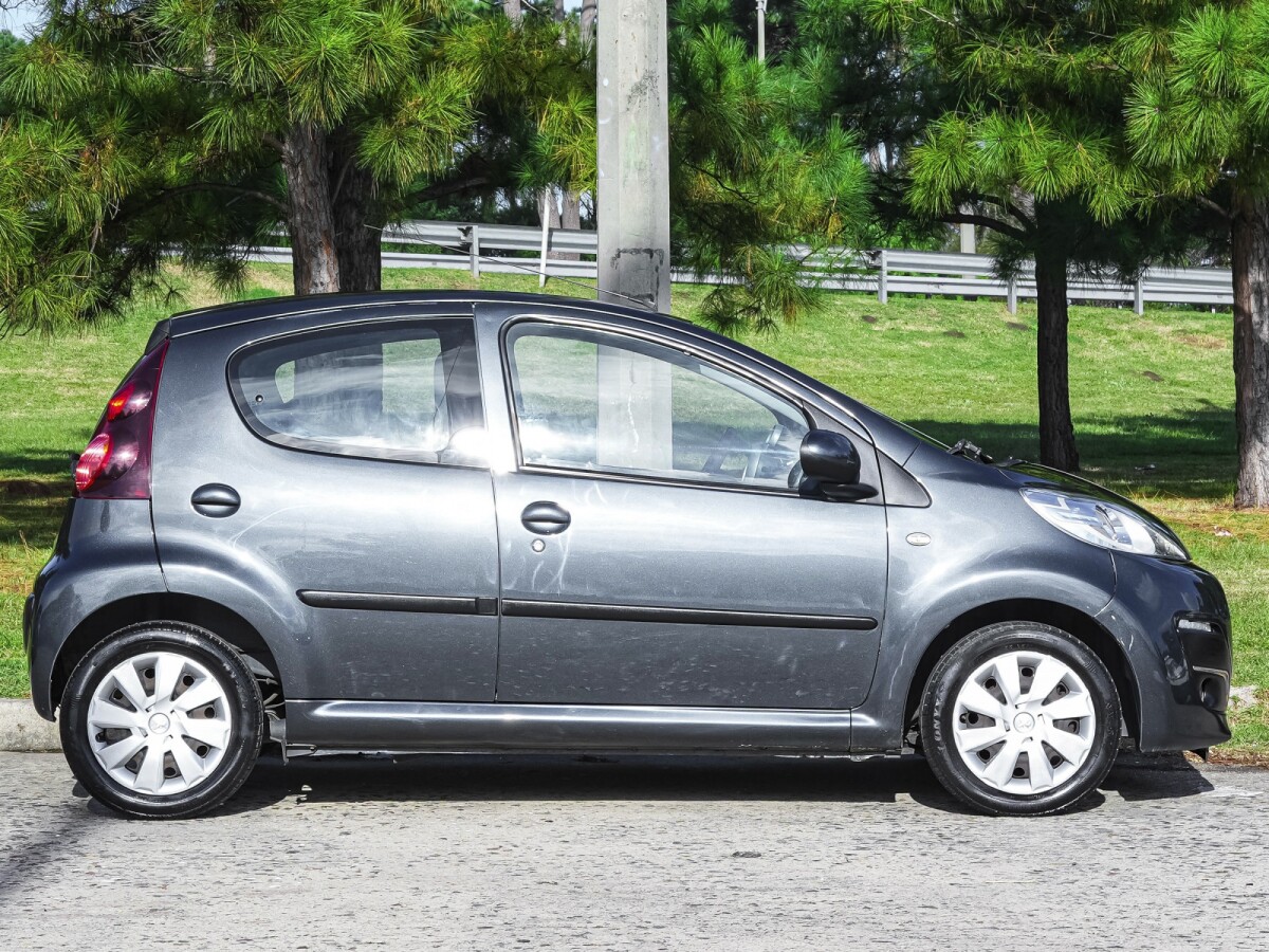 Peugeot 107 EXCELENTE ESTADO! | Permuta / Financia Peugeot 107 EXCELENTE ESTADO! | Permuta / Financia