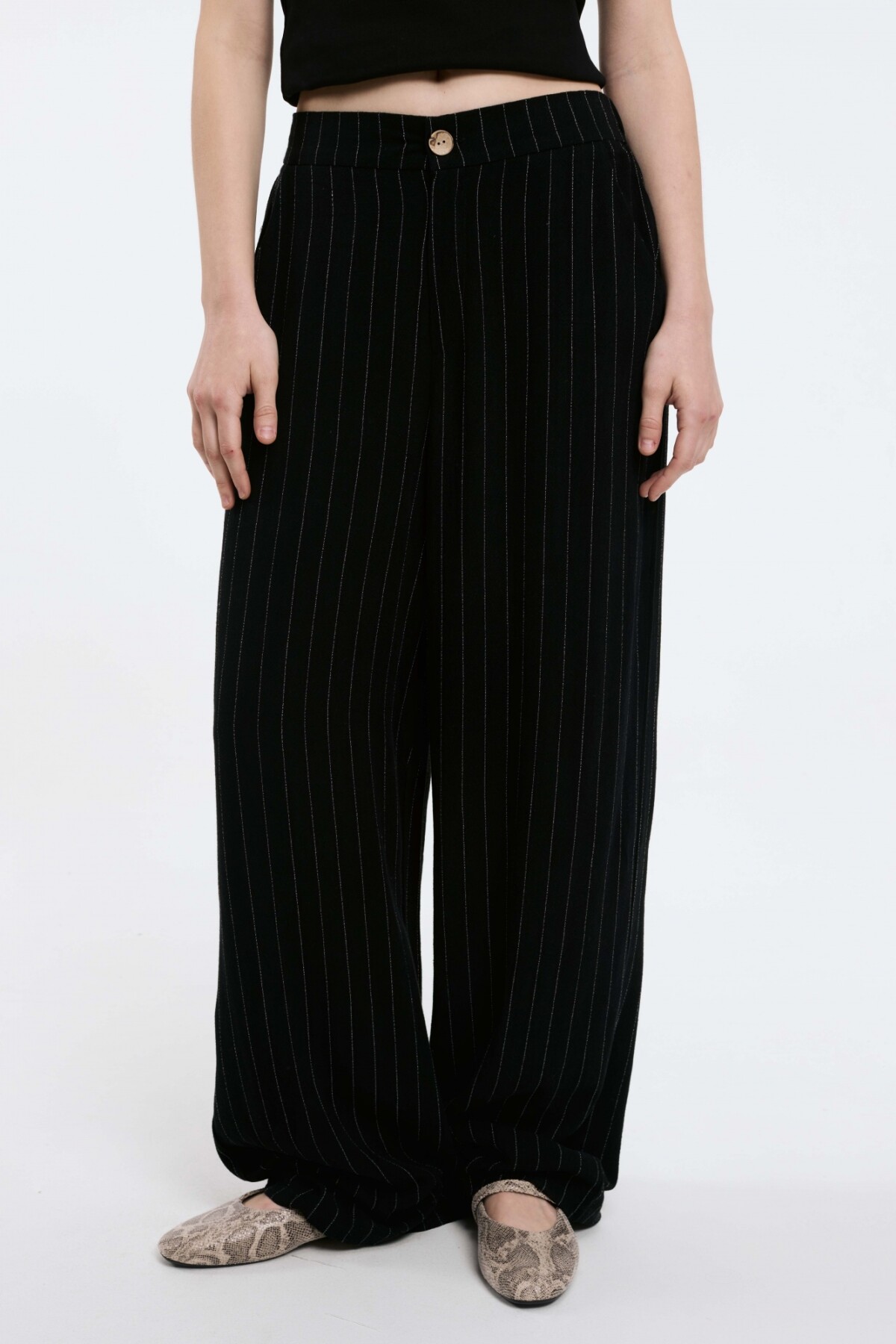 Pantalón Khas Negro
