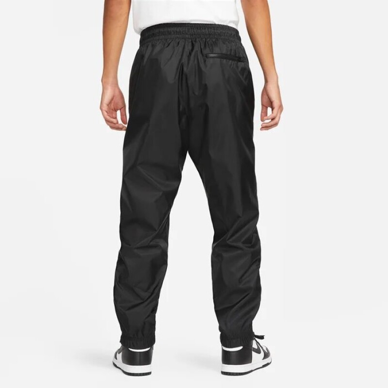 PANTALON NIKE WINDRUNNER LINED PANTALON NIKE WINDRUNNER LINED