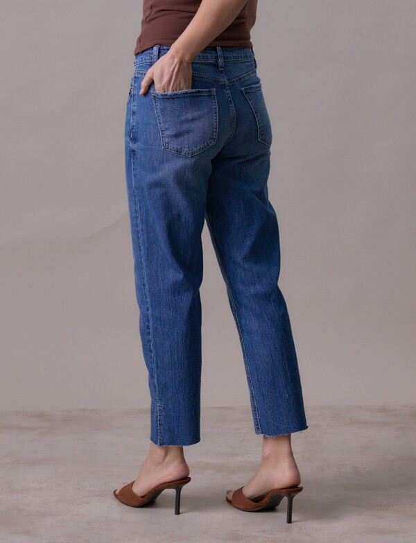 Jean Straight Leg JEAN