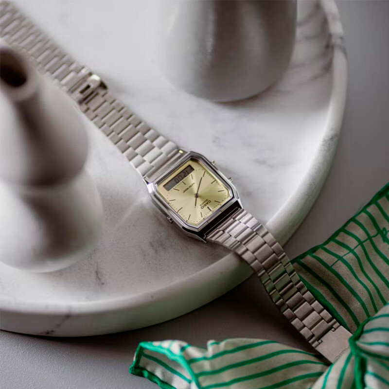 Reloj Casio Retro Celeste AQ-230A 9AMQYDF