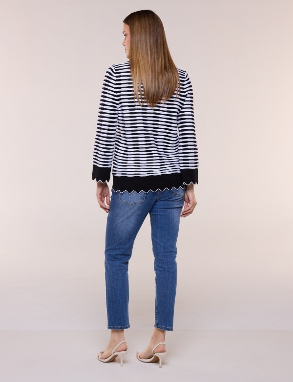Cardigan Con Botones Y Terminación Ondulada NEGRO/BLANCO