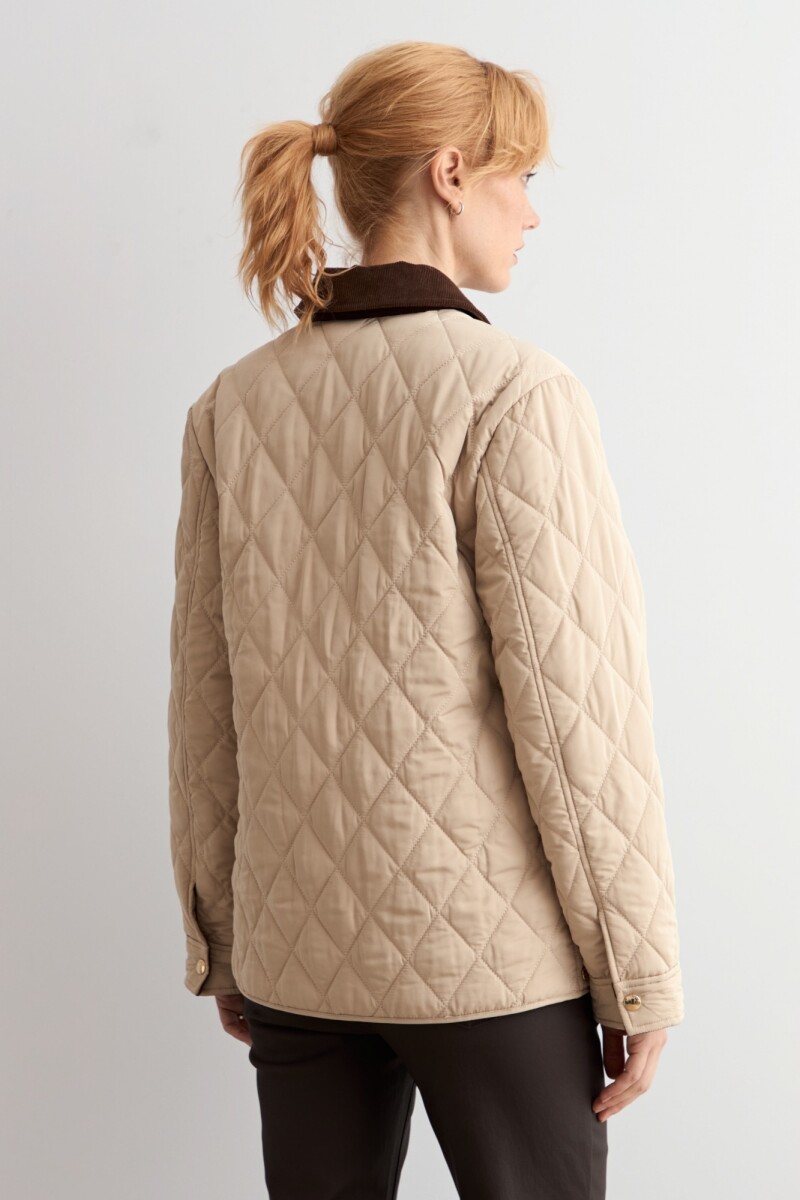 Campera capitoneada cuello pana beige claro