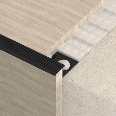 Perfil Para Escalon En Aluminio Antideslizante 26.7mm 2.5mts Negro Perfil Para Escalon En Aluminio Antideslizante 26.7mm 2.5mts Negro