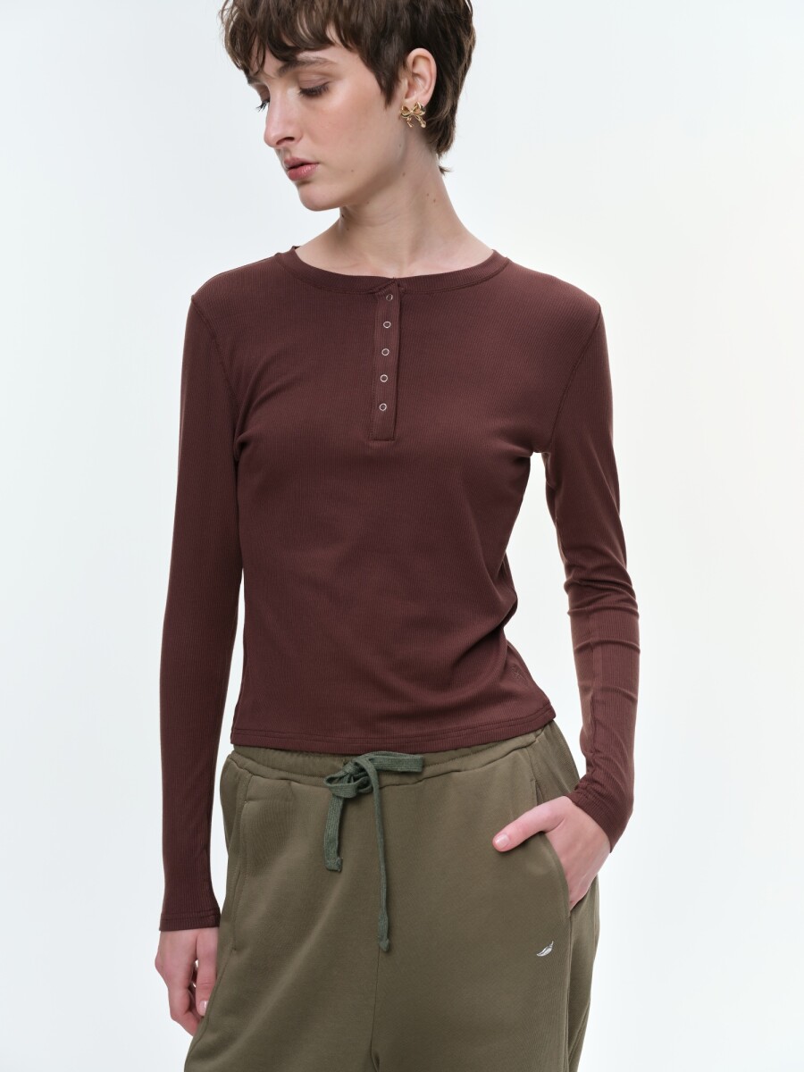 Remera Stacy - Marron 