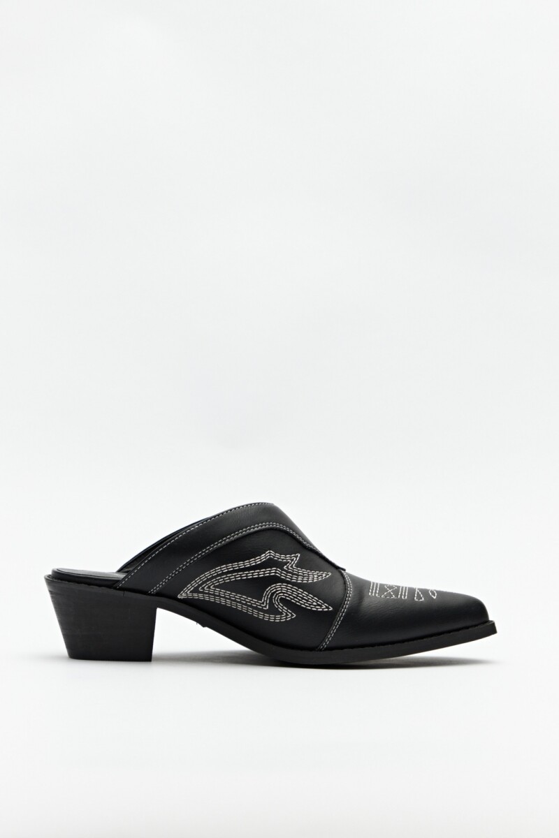 ZUECO DAKOTAS Negro