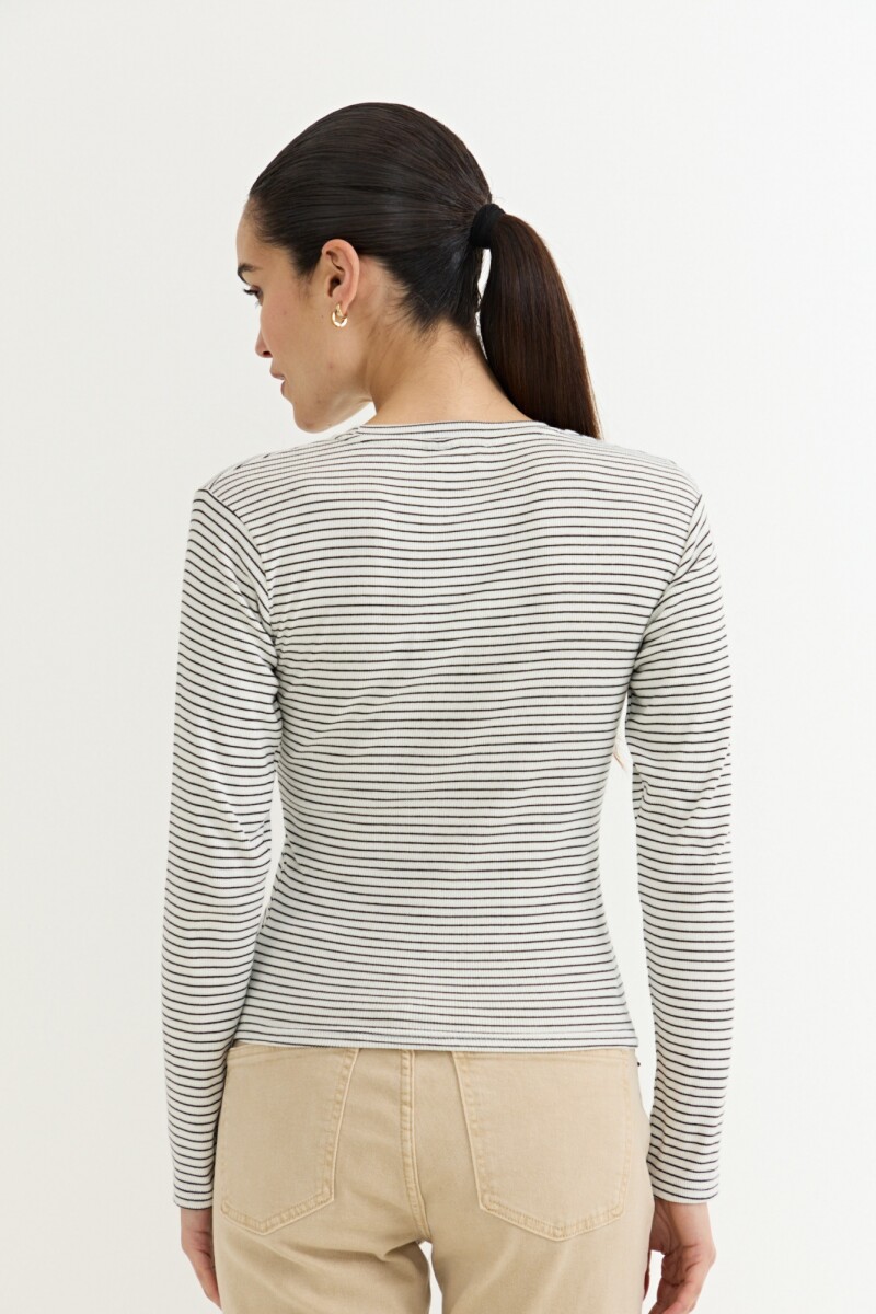 Remera cuello a la base BLANCO