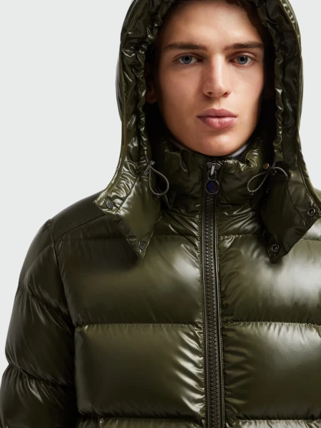 Moncler - Chaqueta rellena de plumas con capucha desmontable, Maya Verde