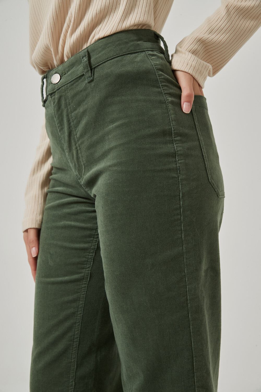 Pantalon Huch Verde Militar