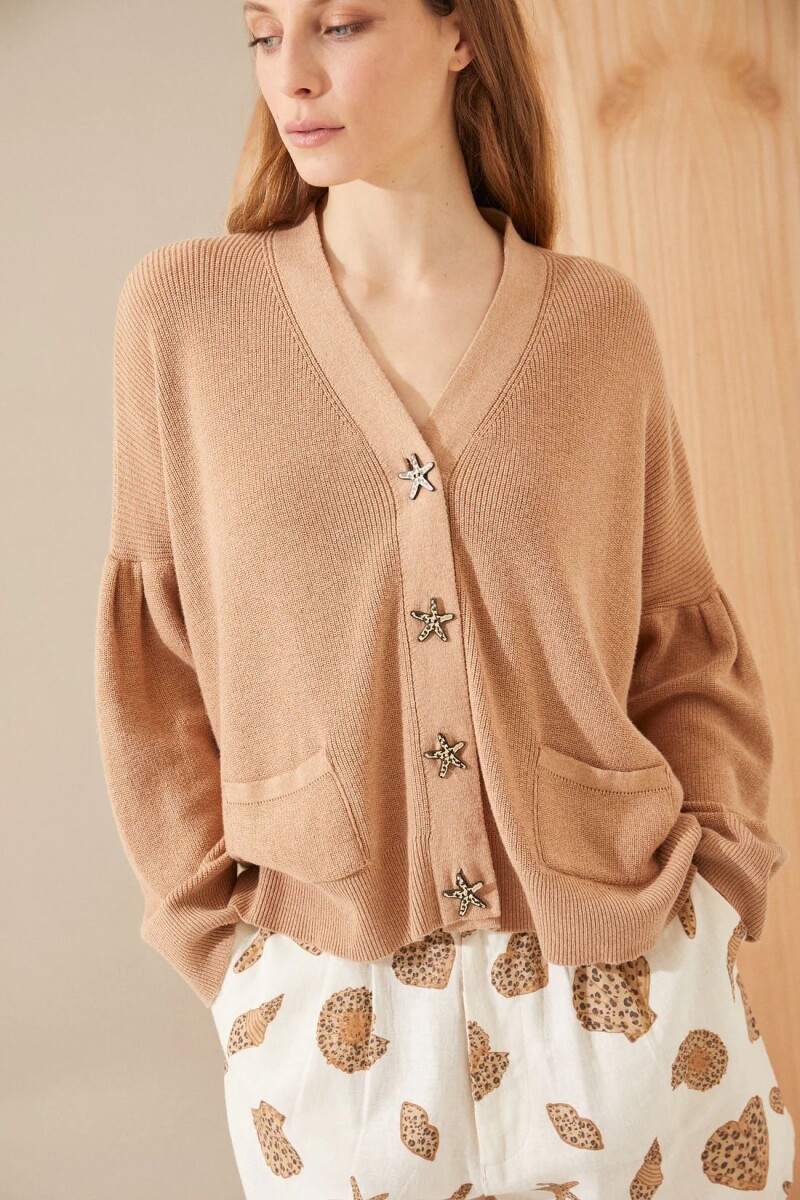 CARDIGAN SEAHORSE - CAMEL 