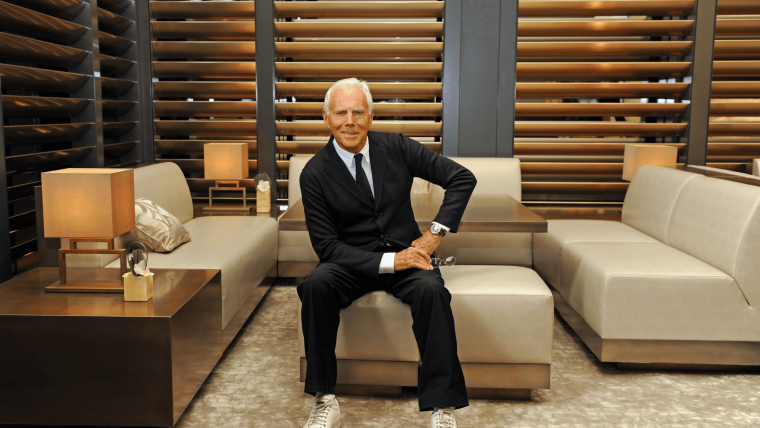 Giorgio Armani: la elegancia atemporal también en lentes de diseño