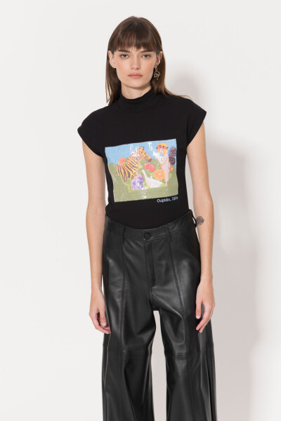 Remera Fantasy Negro