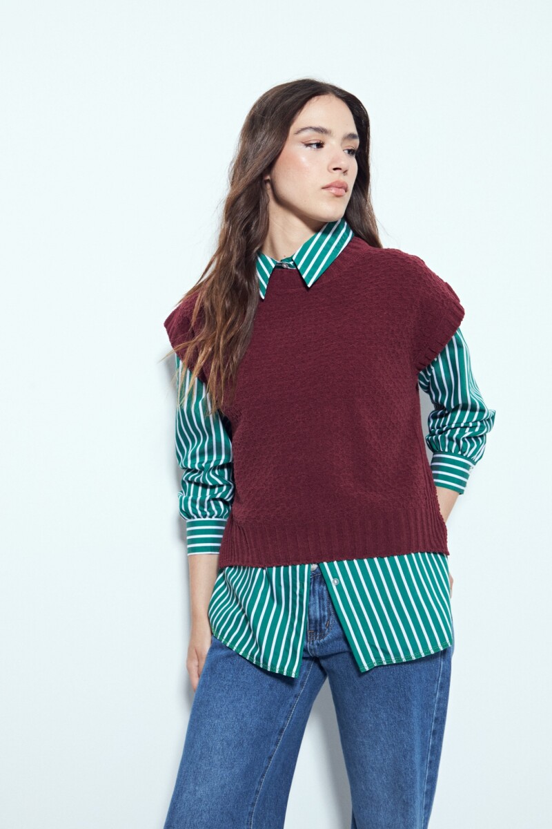 CHALECO ALCALA Bordó Merlot