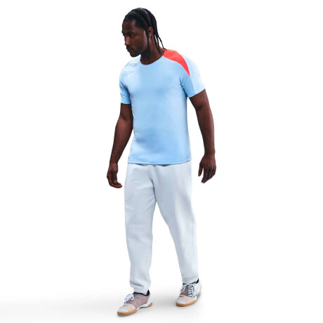 Remera Nike Strike de Hombre azul